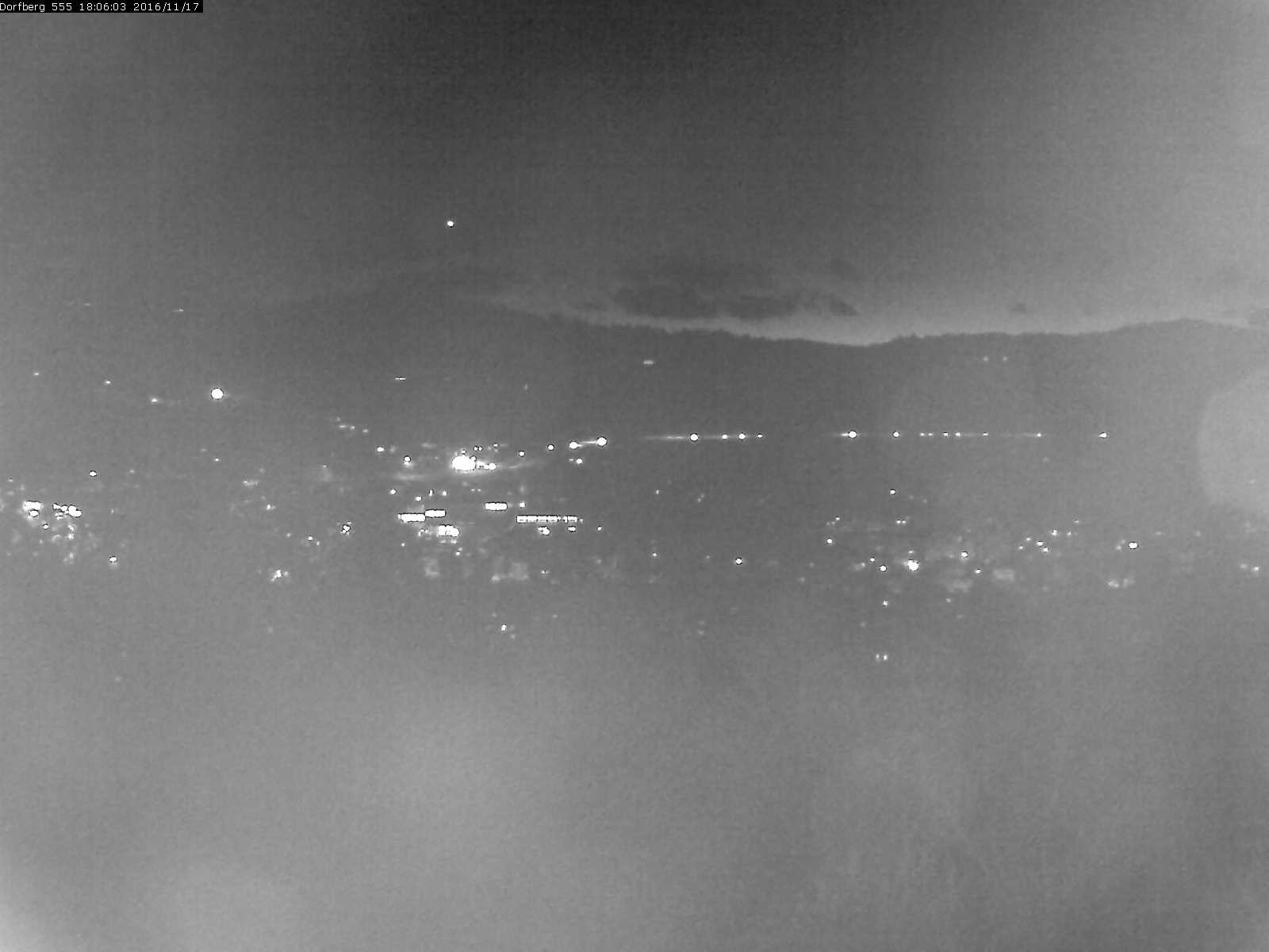 Webcam-Bild: Aussicht vom Dorfberg in Langnau 20161117-180602