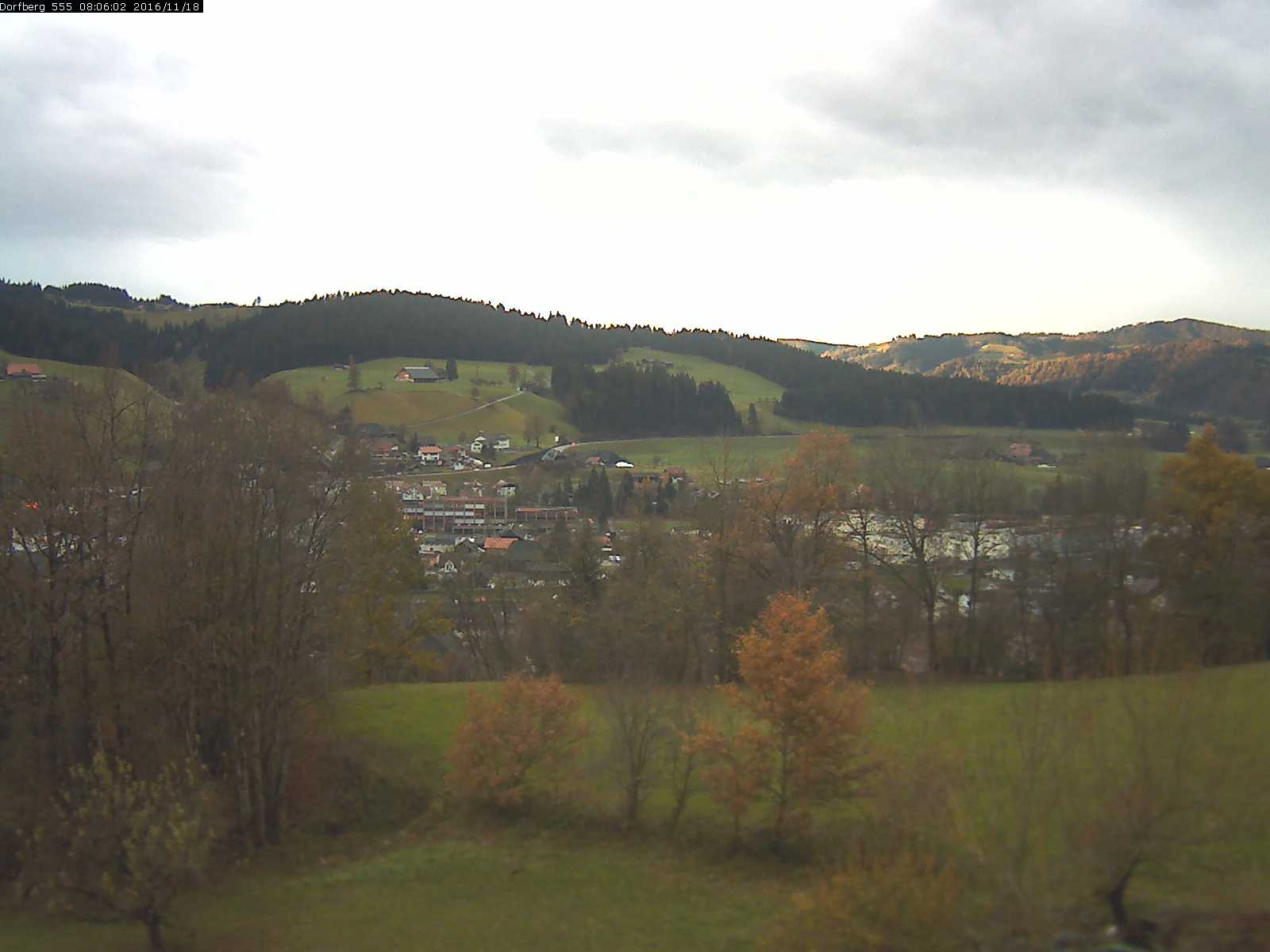 Webcam-Bild: Aussicht vom Dorfberg in Langnau 20161118-080601