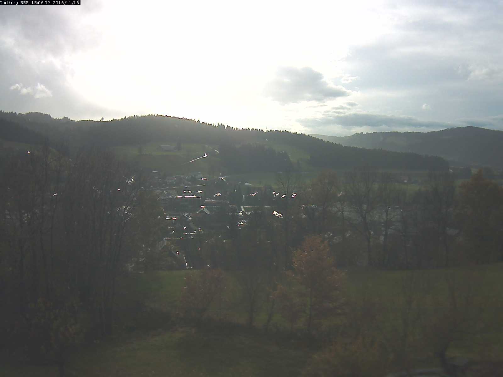 Webcam-Bild: Aussicht vom Dorfberg in Langnau 20161118-150601