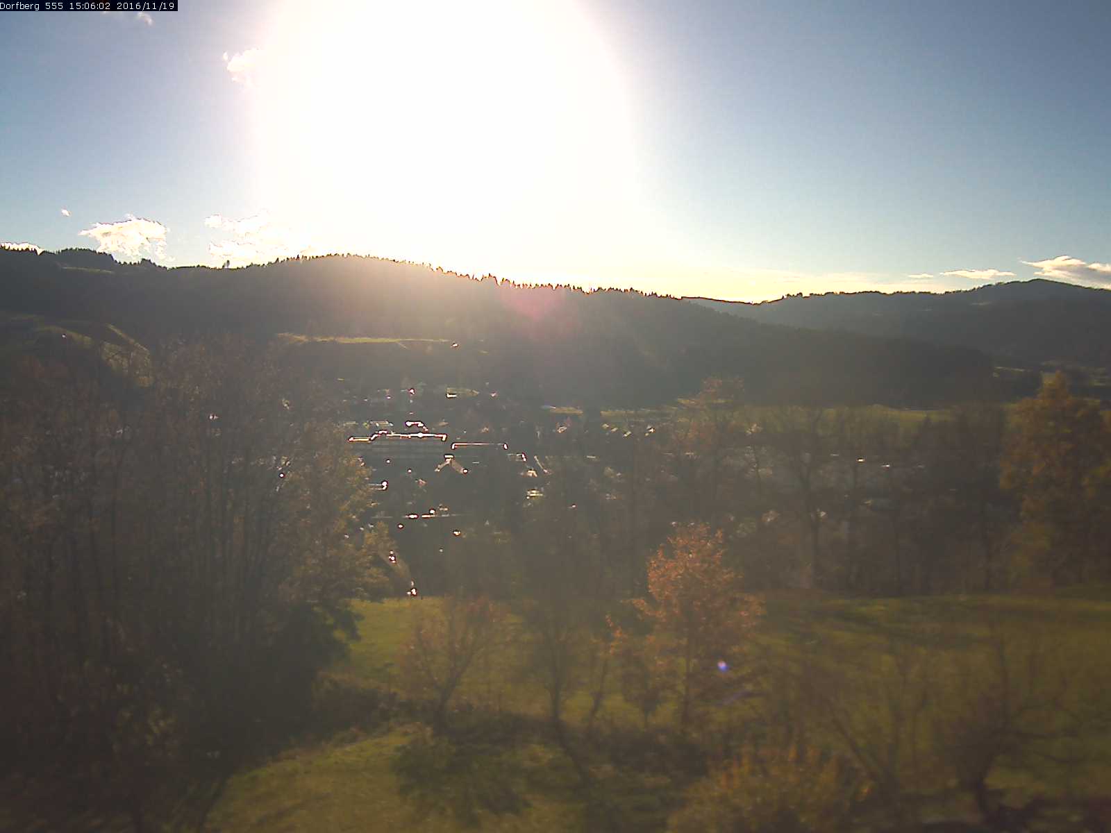 Webcam-Bild: Aussicht vom Dorfberg in Langnau 20161119-150601
