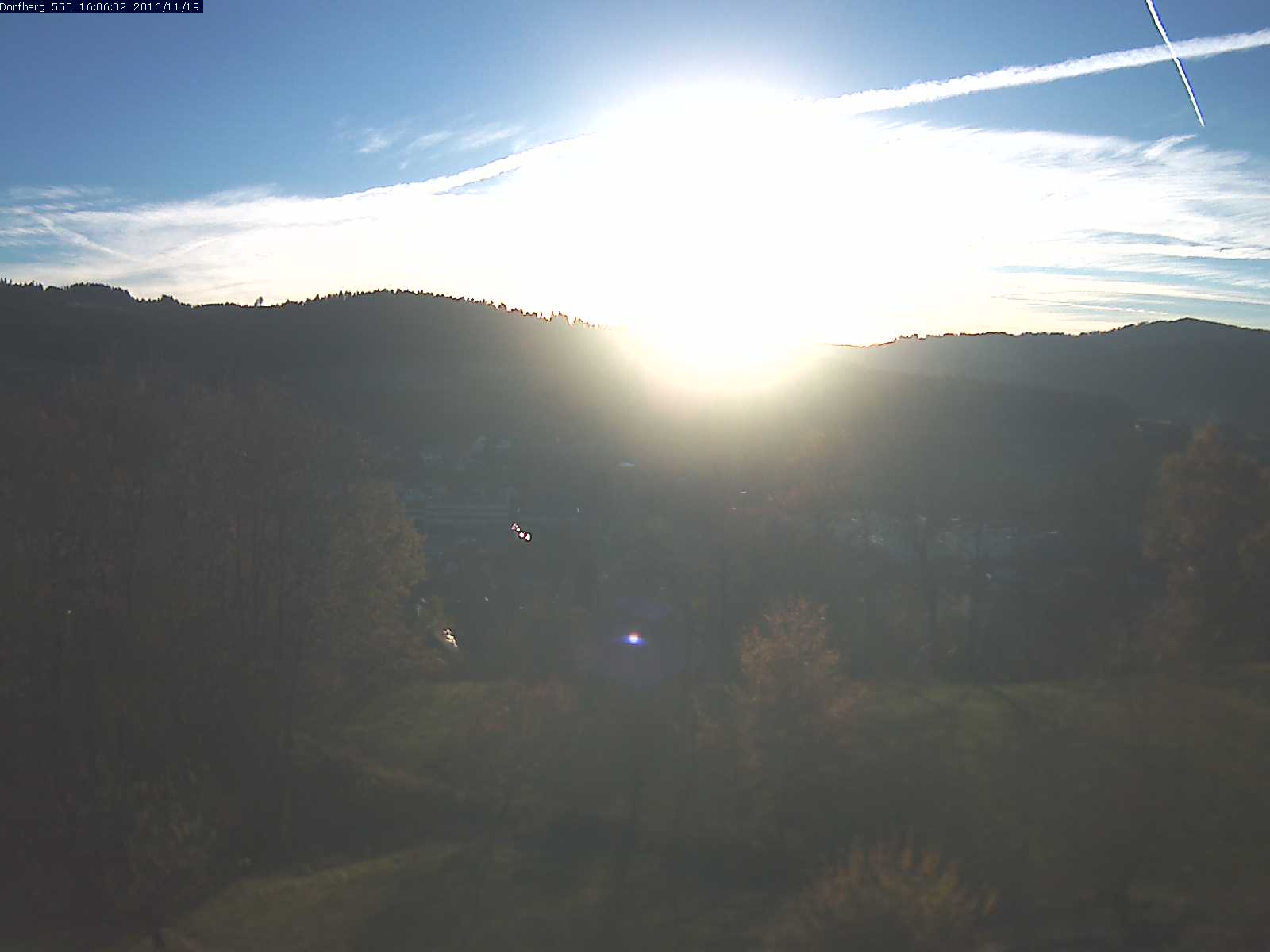 Webcam-Bild: Aussicht vom Dorfberg in Langnau 20161119-160601