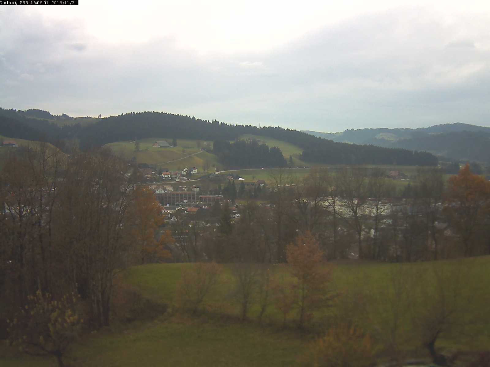Webcam-Bild: Aussicht vom Dorfberg in Langnau 20161124-160601