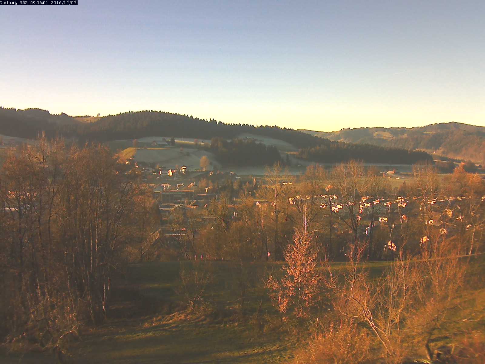 Webcam-Bild: Aussicht vom Dorfberg in Langnau 20161202-090601