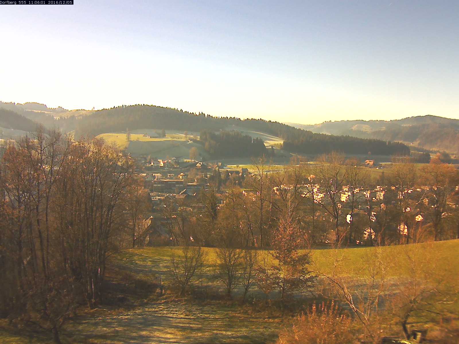 Webcam-Bild: Aussicht vom Dorfberg in Langnau 20161205-110601