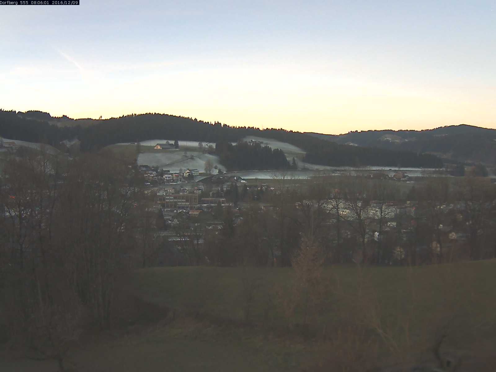 Webcam-Bild: Aussicht vom Dorfberg in Langnau 20161209-080601