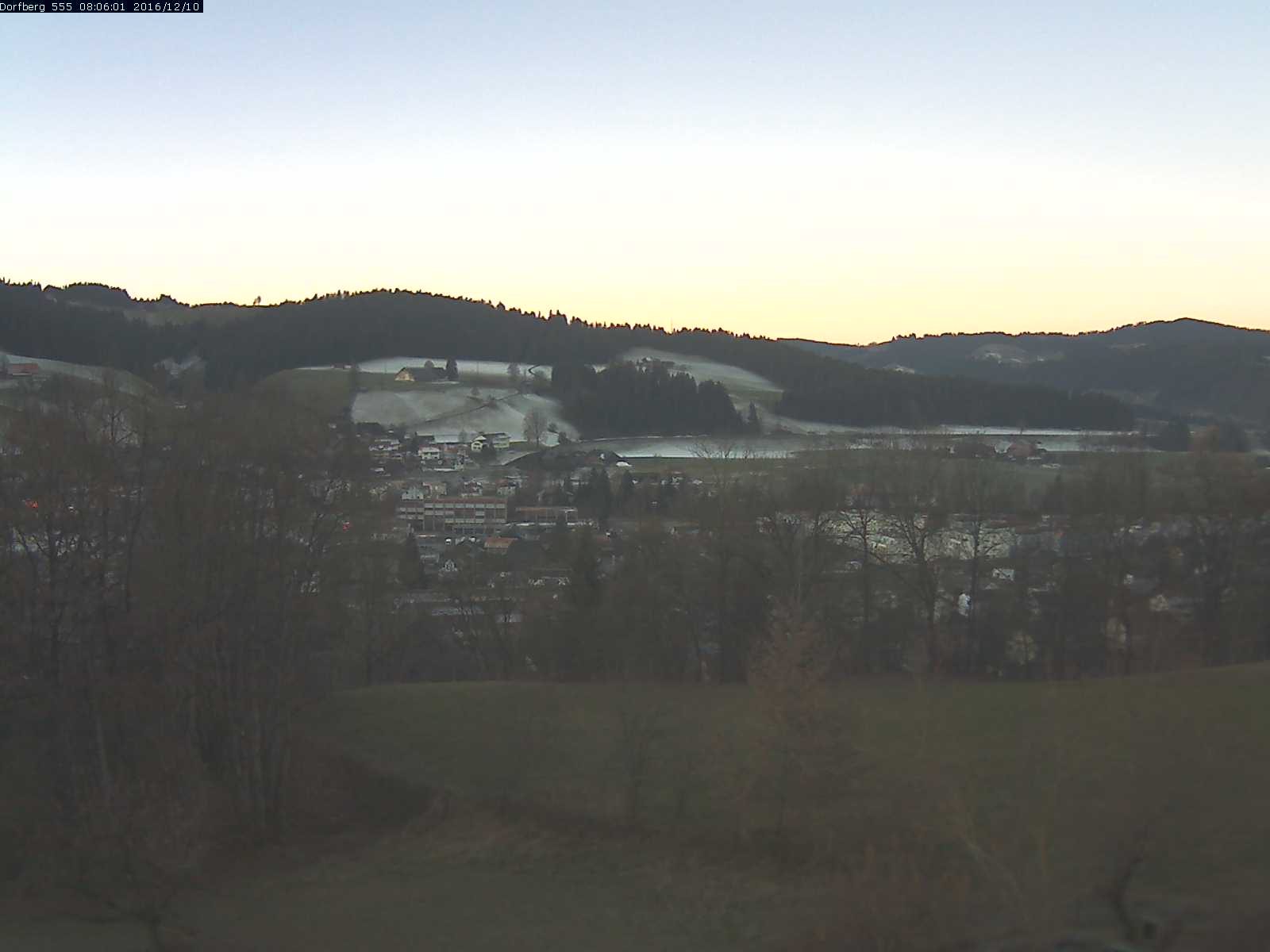 Webcam-Bild: Aussicht vom Dorfberg in Langnau 20161210-080601