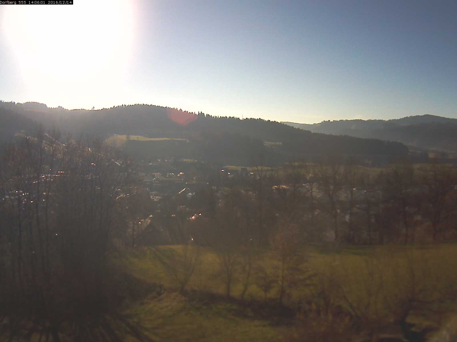 Webcam-Bild: Aussicht vom Dorfberg in Langnau 20161214-140601