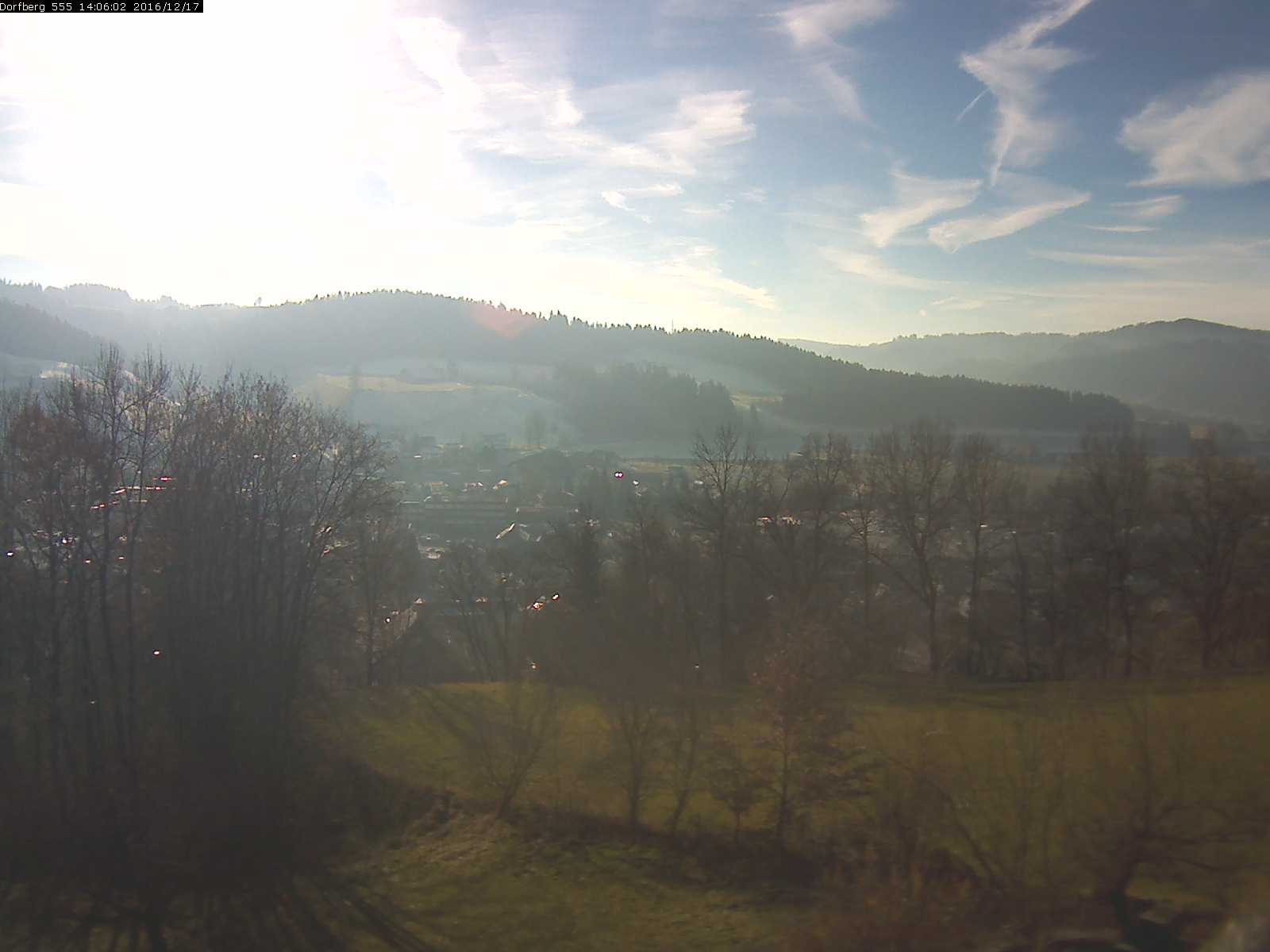 Webcam-Bild: Aussicht vom Dorfberg in Langnau 20161217-140601