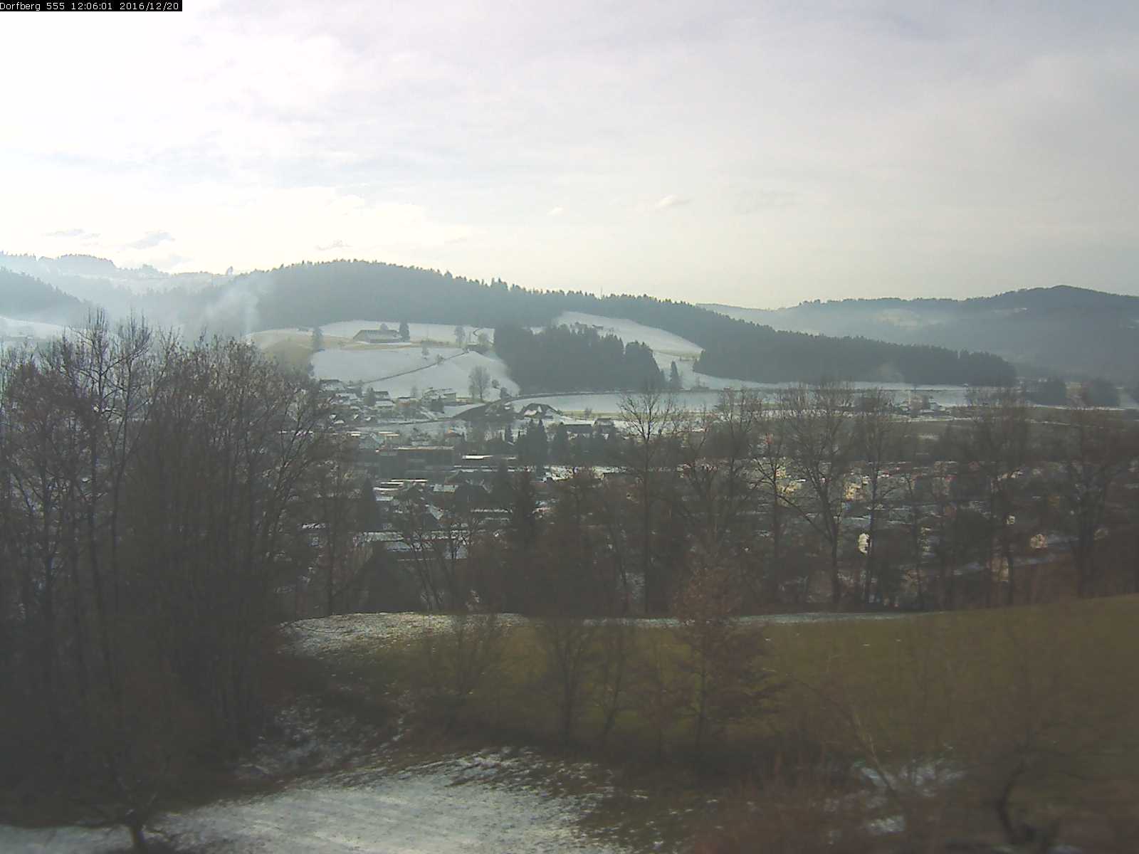 Webcam-Bild: Aussicht vom Dorfberg in Langnau 20161220-120601