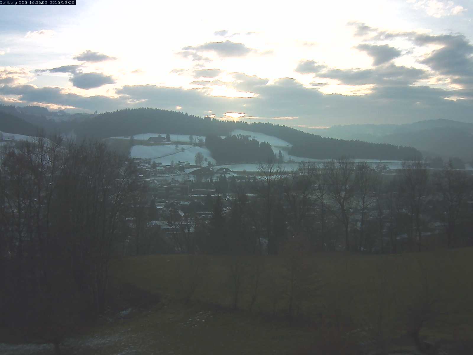 Webcam-Bild: Aussicht vom Dorfberg in Langnau 20161220-160602