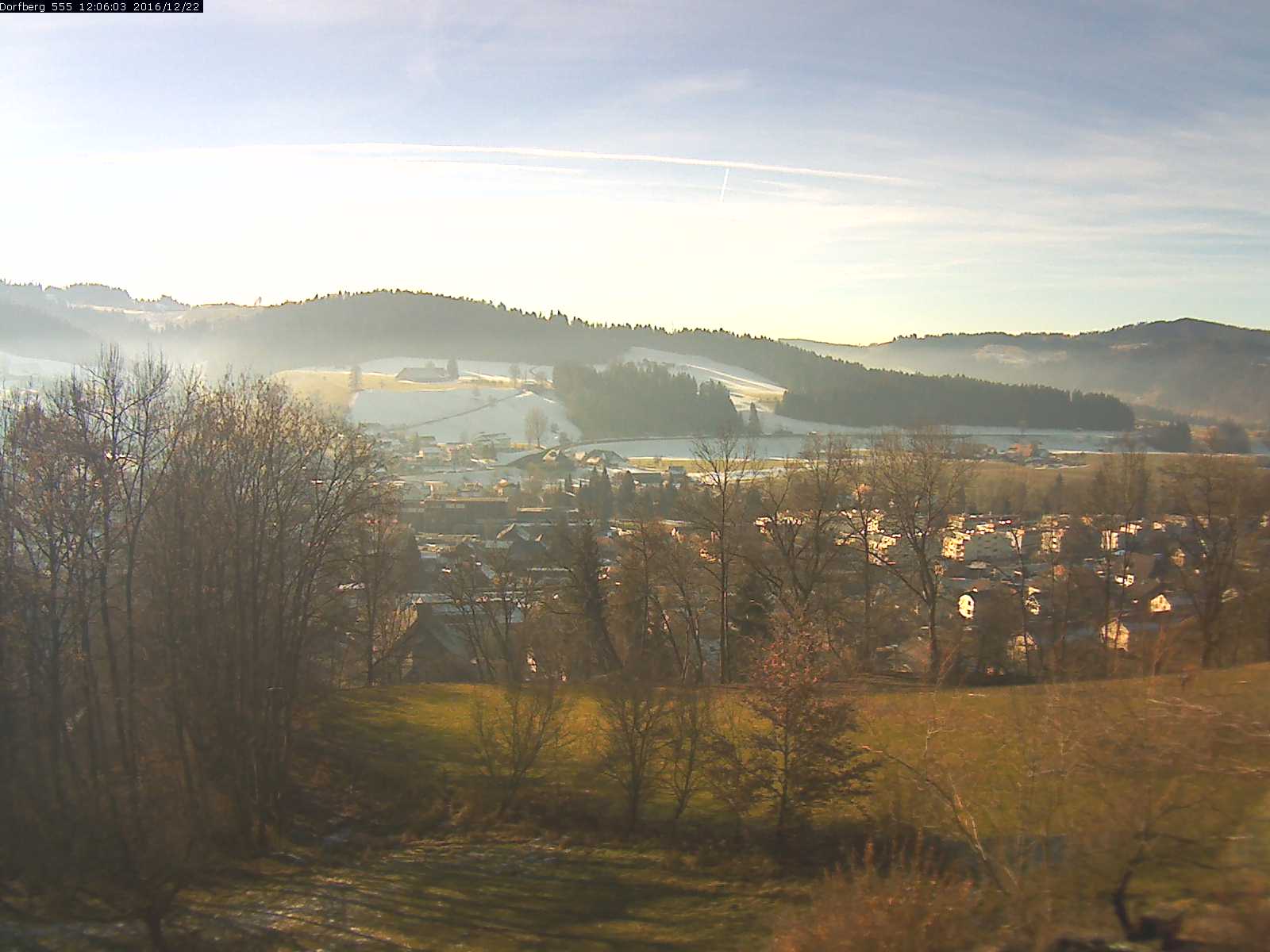 Webcam-Bild: Aussicht vom Dorfberg in Langnau 20161222-120601