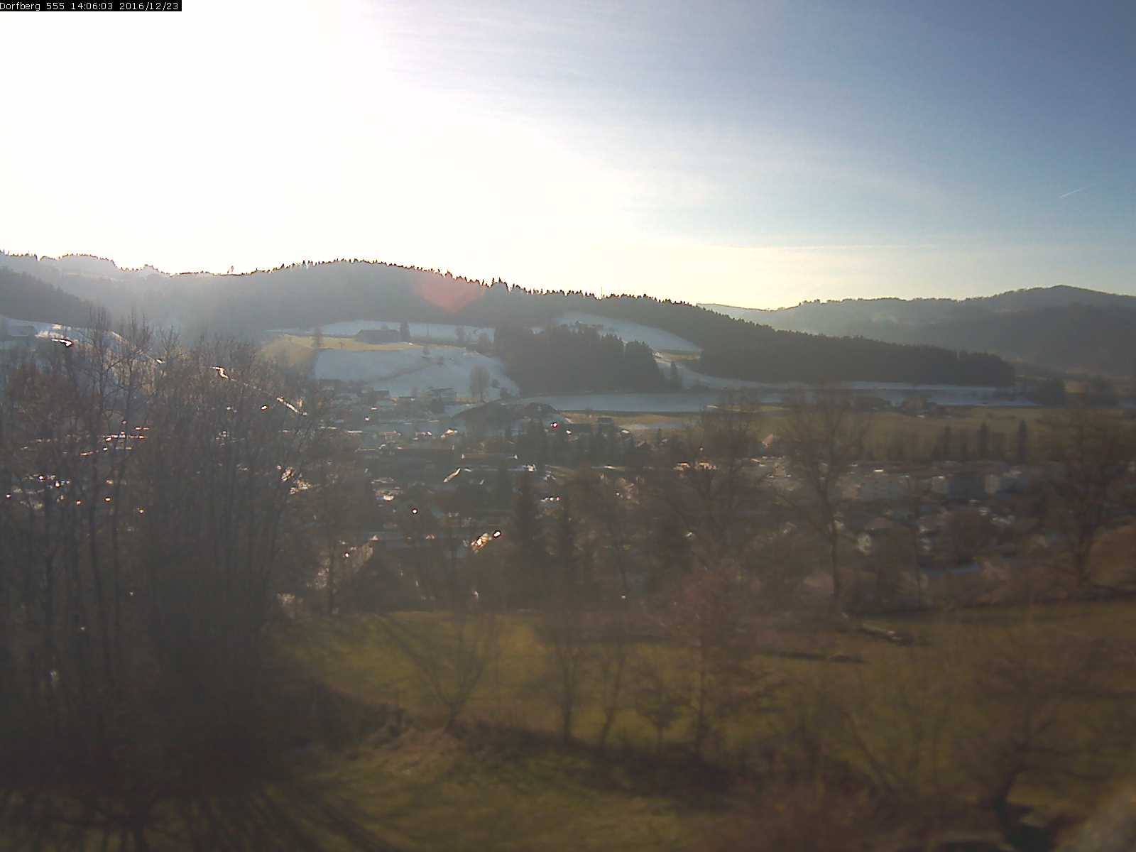 Webcam-Bild: Aussicht vom Dorfberg in Langnau 20161223-140601