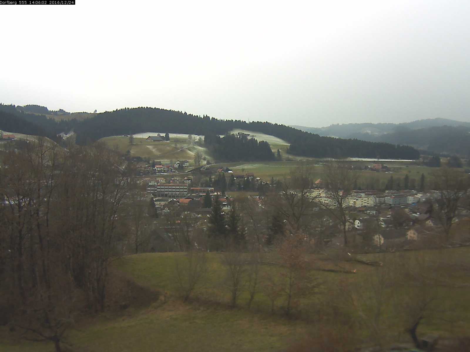 Webcam-Bild: Aussicht vom Dorfberg in Langnau 20161224-140601