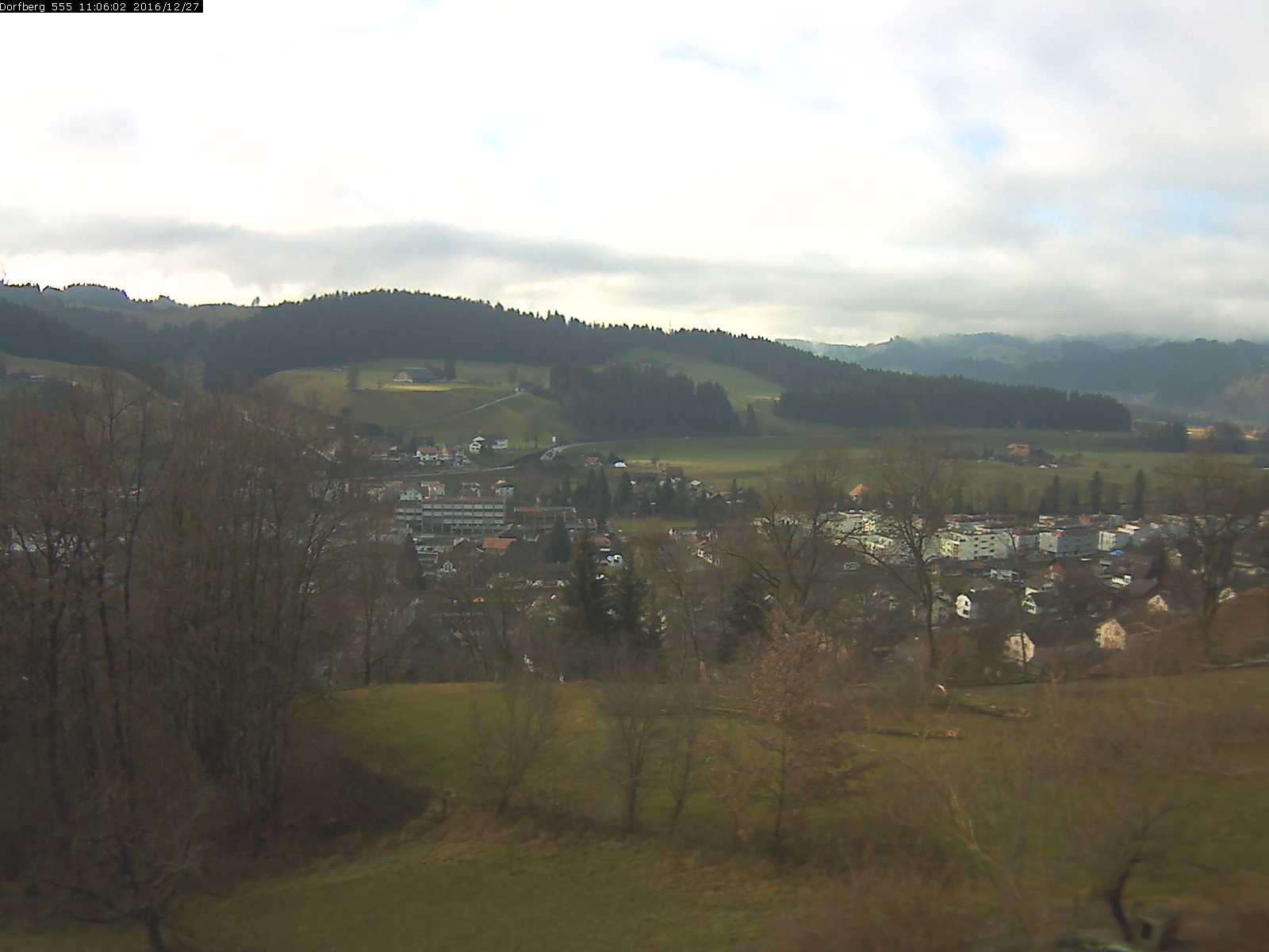 Webcam-Bild: Aussicht vom Dorfberg in Langnau 20161227-110601