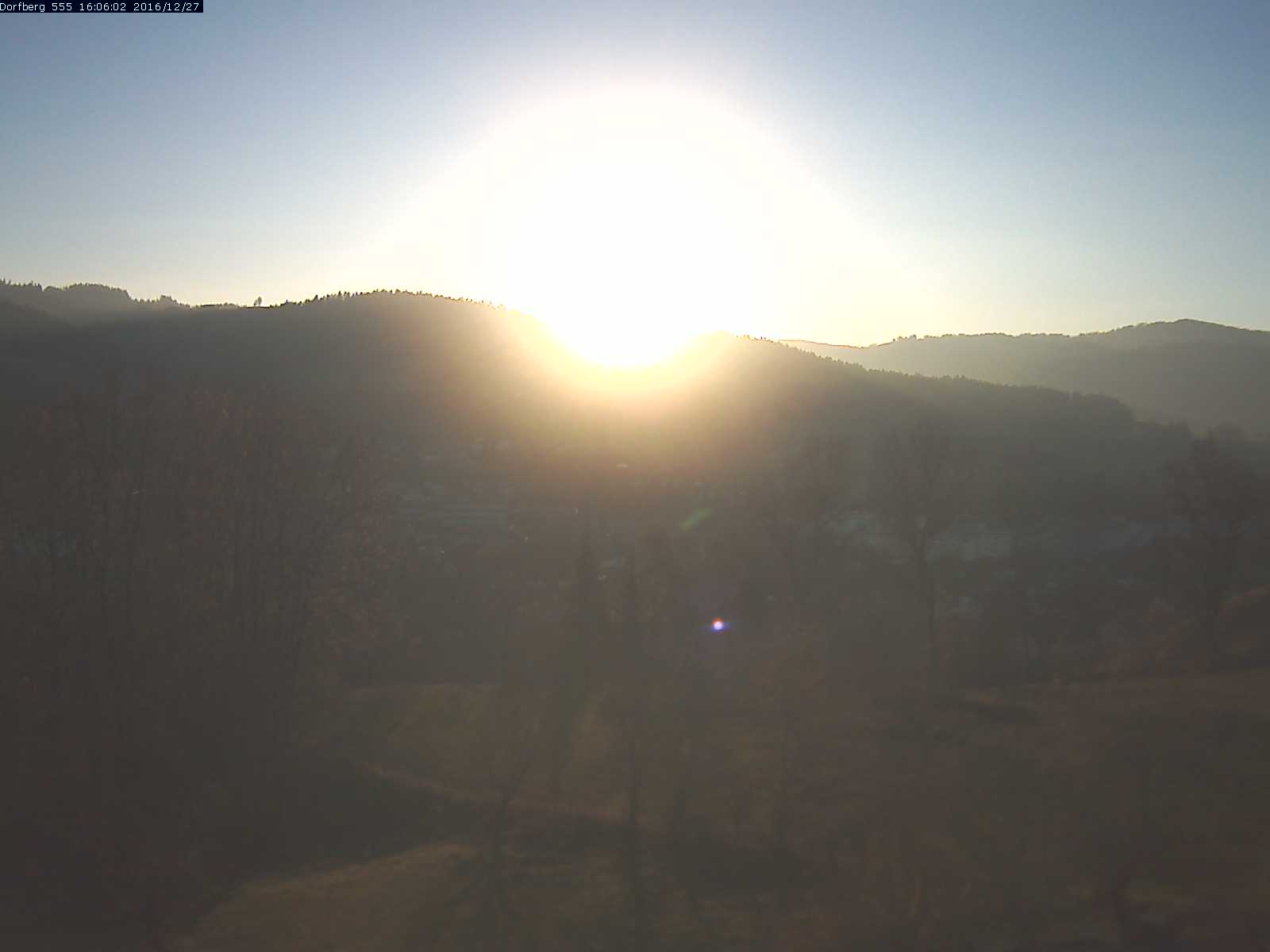 Webcam-Bild: Aussicht vom Dorfberg in Langnau 20161227-160601