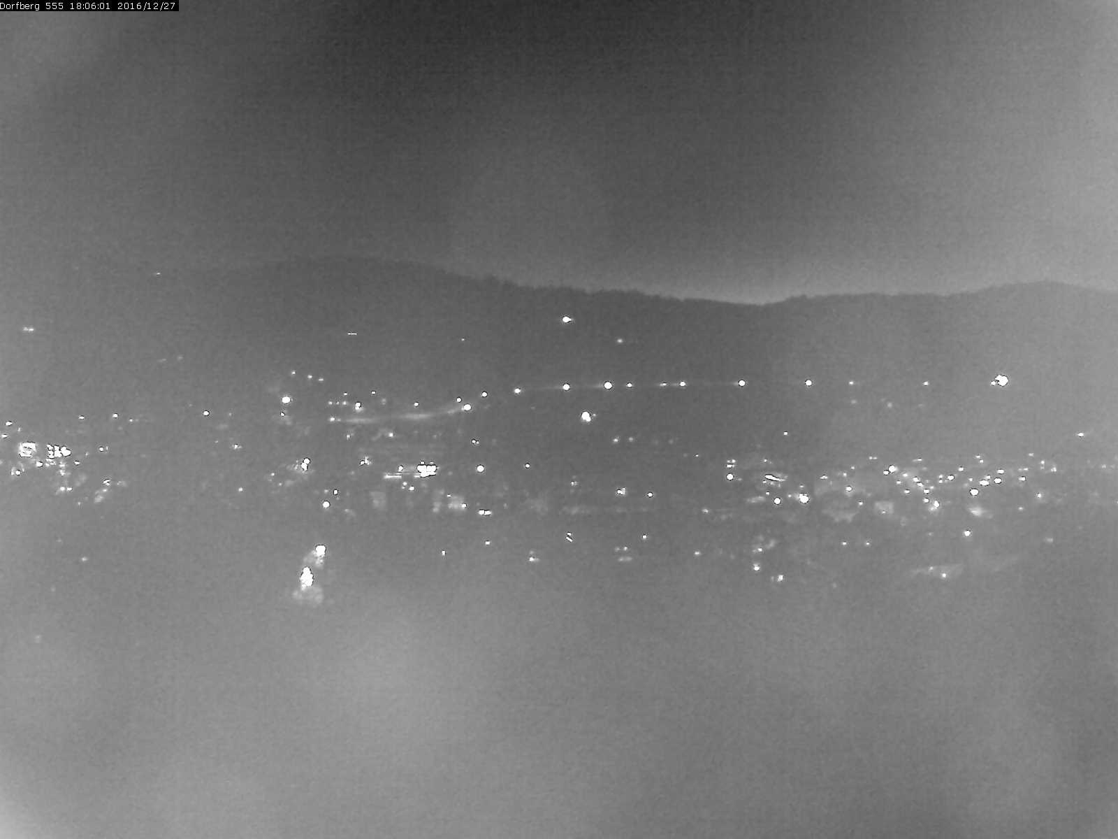 Webcam-Bild: Aussicht vom Dorfberg in Langnau 20161227-180601