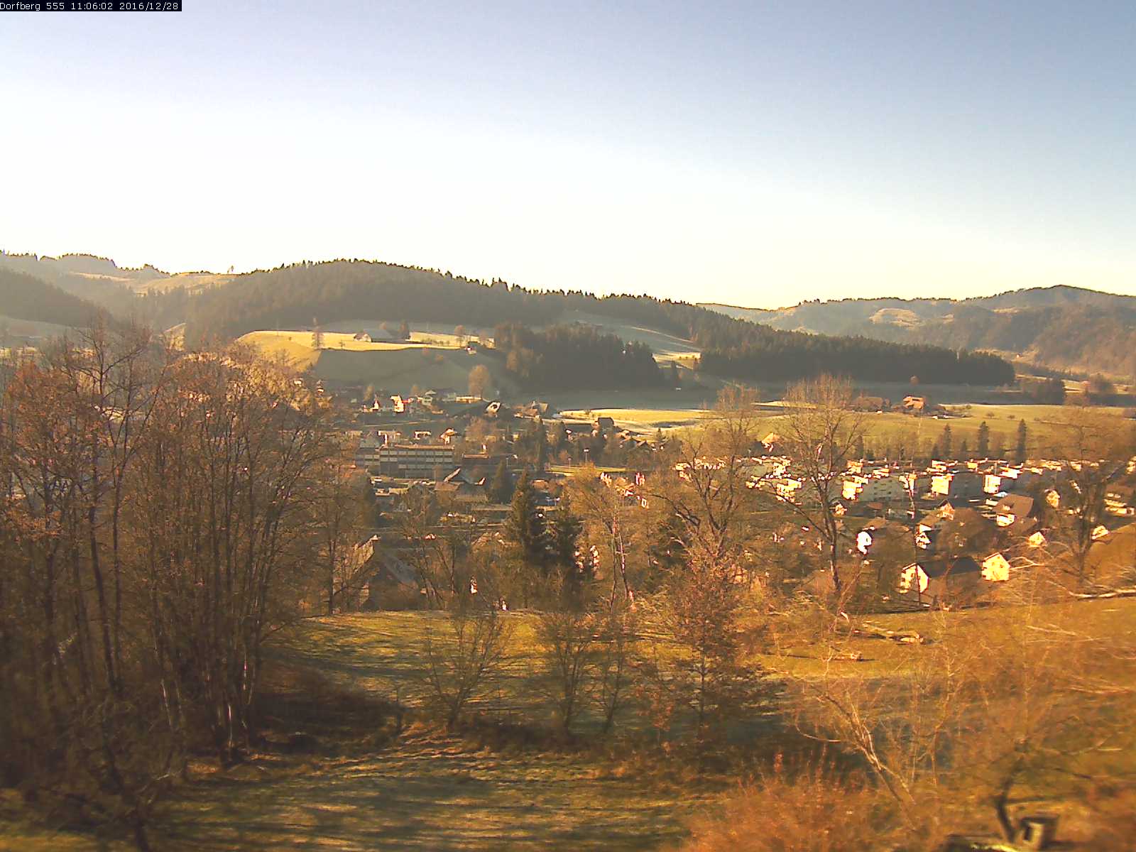 Webcam-Bild: Aussicht vom Dorfberg in Langnau 20161228-110601