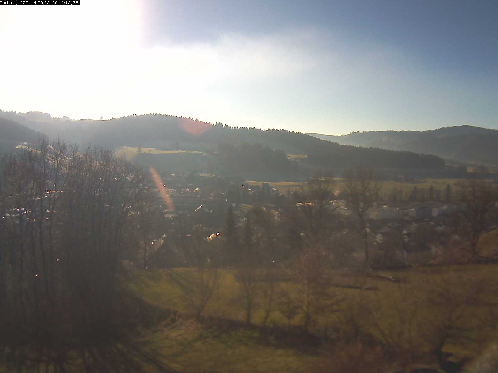 Webcam-Bild: Aussicht vom Dorfberg in Langnau 20161228-140601
