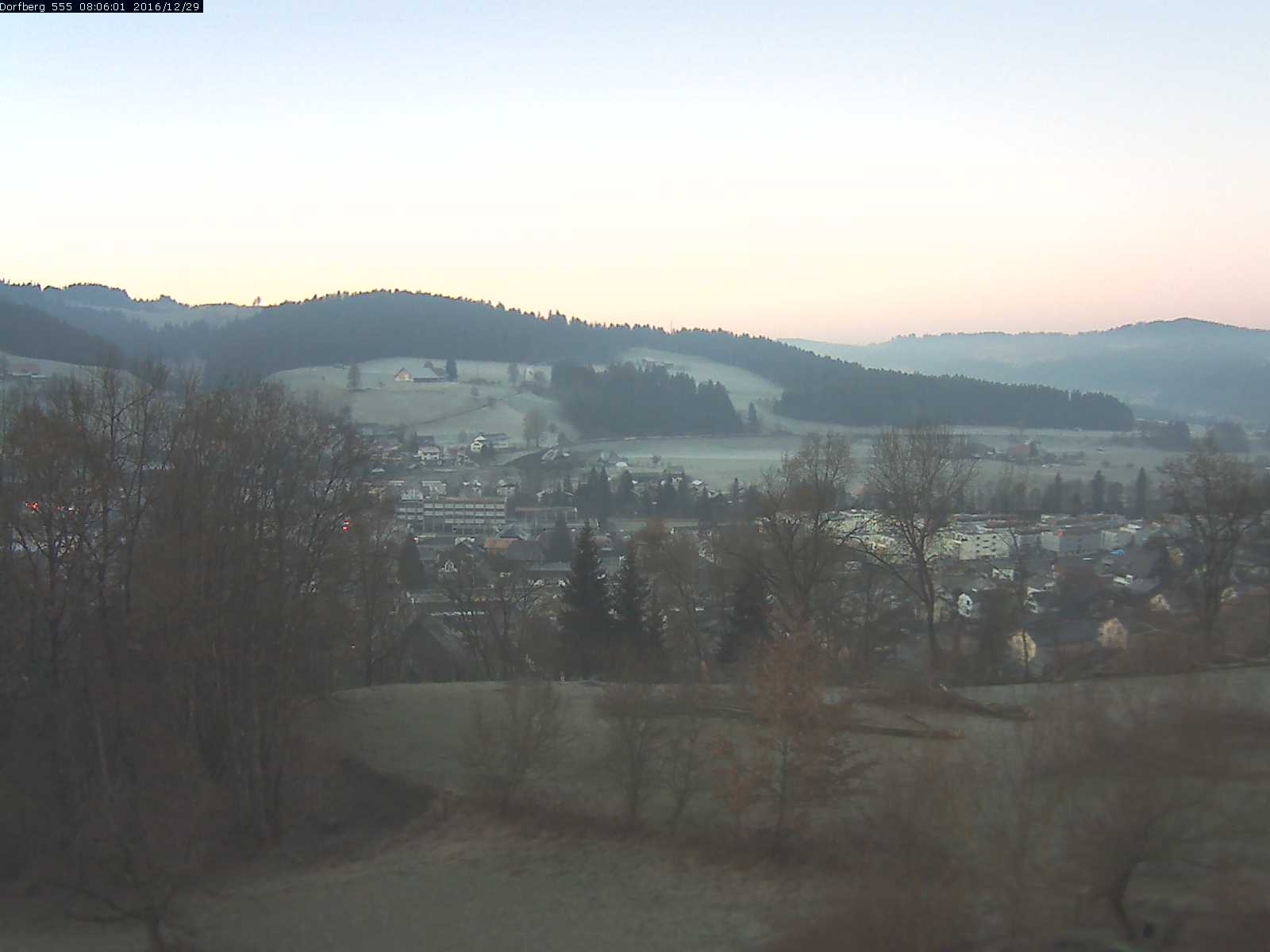 Webcam-Bild: Aussicht vom Dorfberg in Langnau 20161229-080601