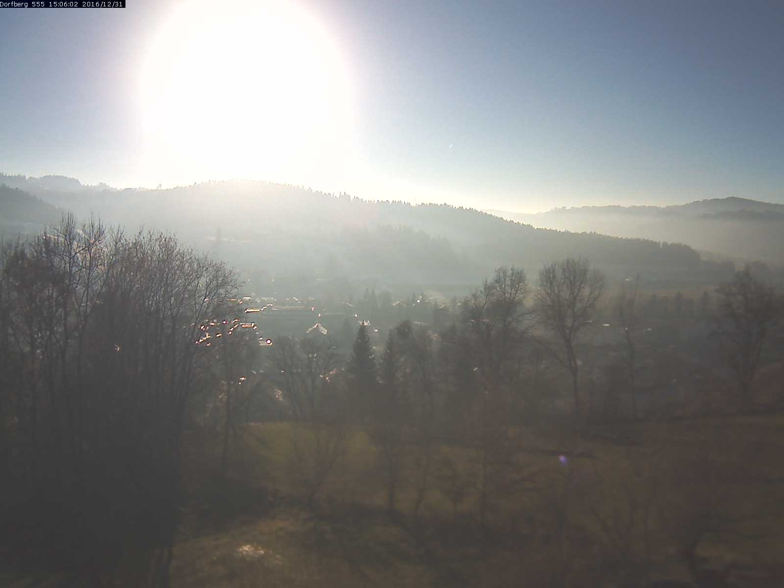 Webcam-Bild: Aussicht vom Dorfberg in Langnau 20161231-150601