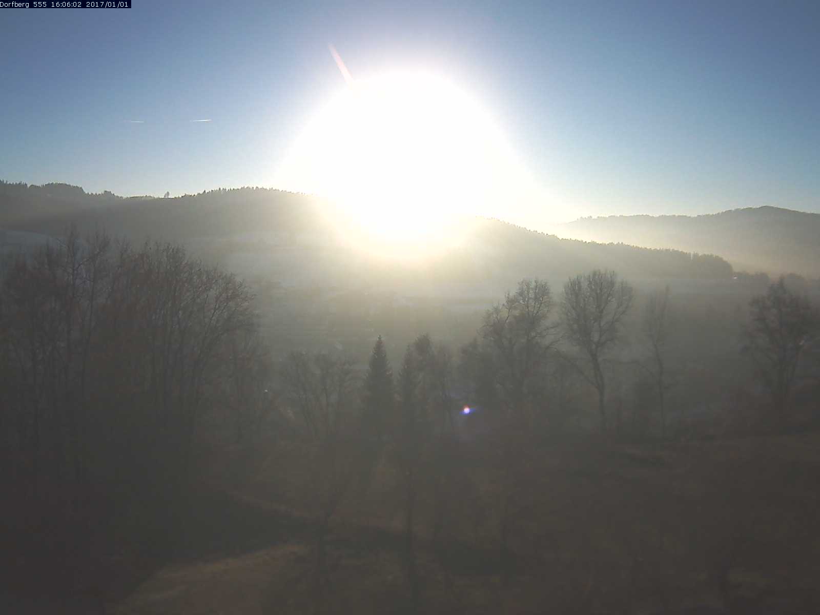 Webcam-Bild: Aussicht vom Dorfberg in Langnau 20170101-160601