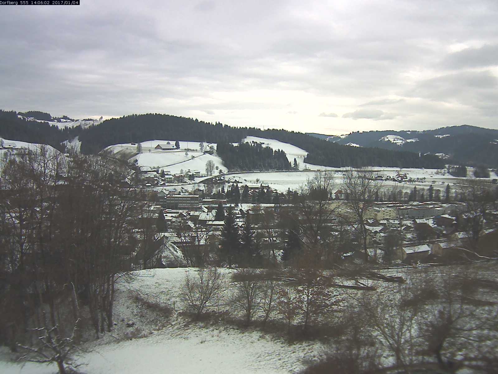 Webcam-Bild: Aussicht vom Dorfberg in Langnau 20170104-140601