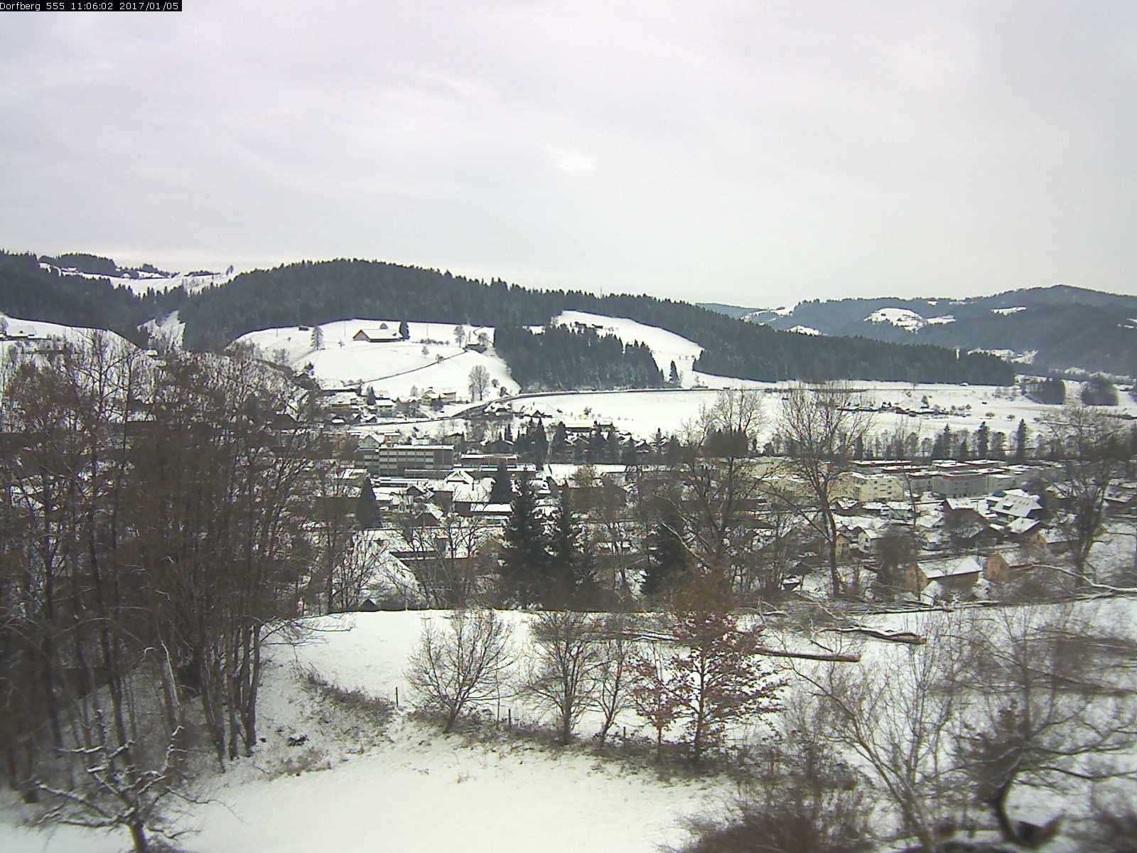 Webcam-Bild: Aussicht vom Dorfberg in Langnau 20170105-110601