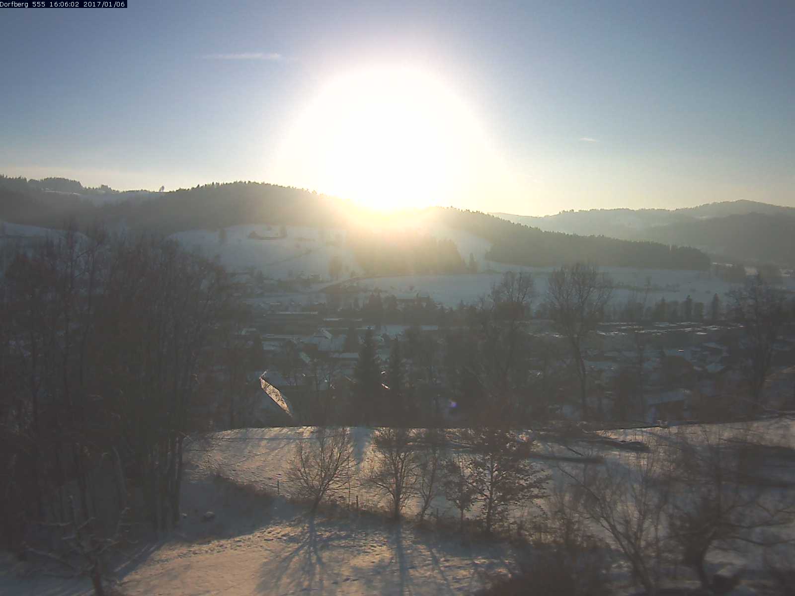 Webcam-Bild: Aussicht vom Dorfberg in Langnau 20170106-160602