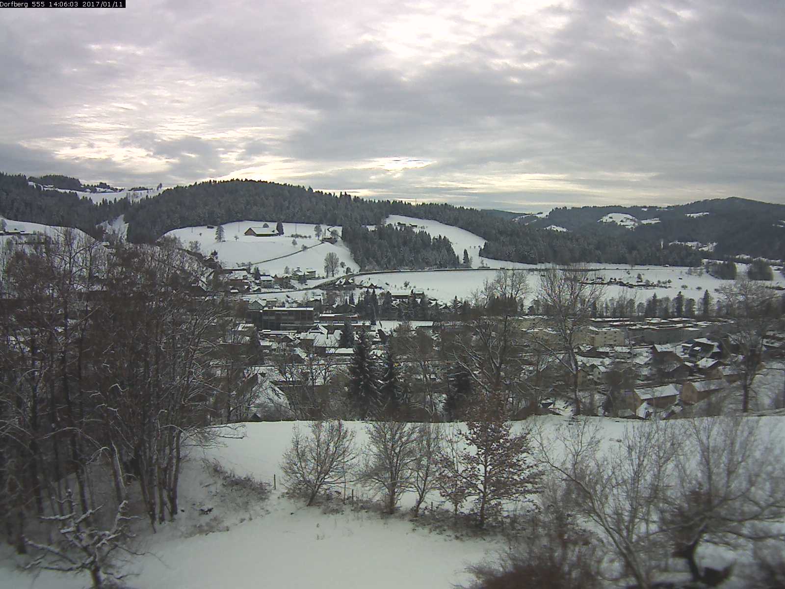 Webcam-Bild: Aussicht vom Dorfberg in Langnau 20170111-140601