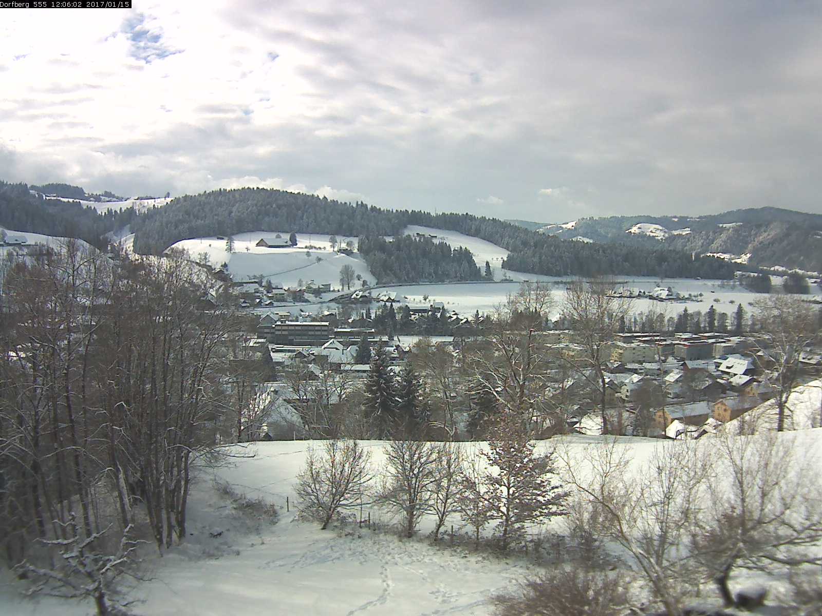 Webcam-Bild: Aussicht vom Dorfberg in Langnau 20170115-120601