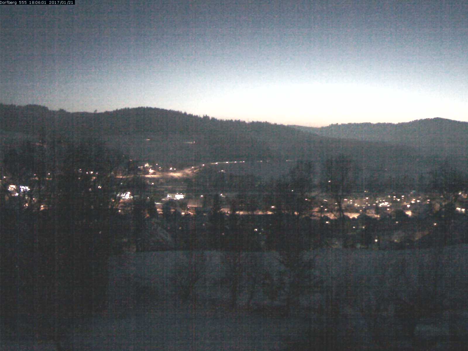 Webcam-Bild: Aussicht vom Dorfberg in Langnau 20170121-180601