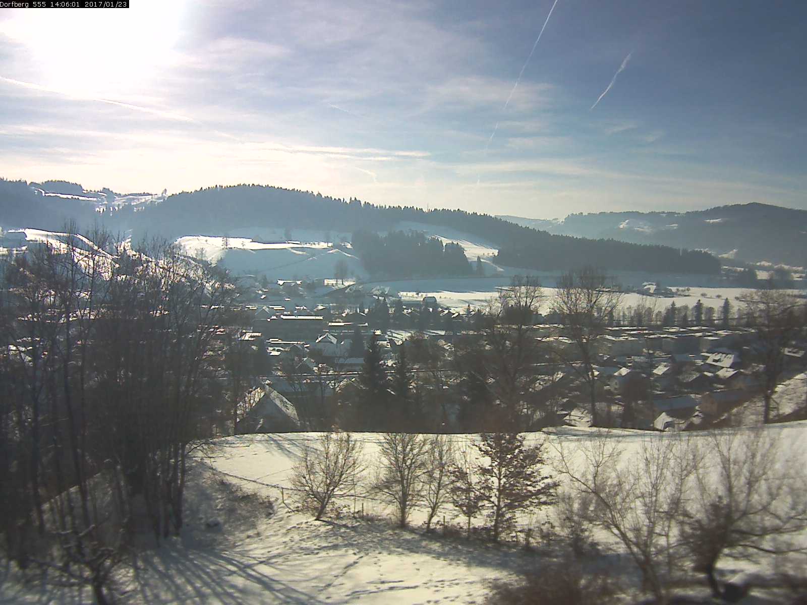 Webcam-Bild: Aussicht vom Dorfberg in Langnau 20170123-140601