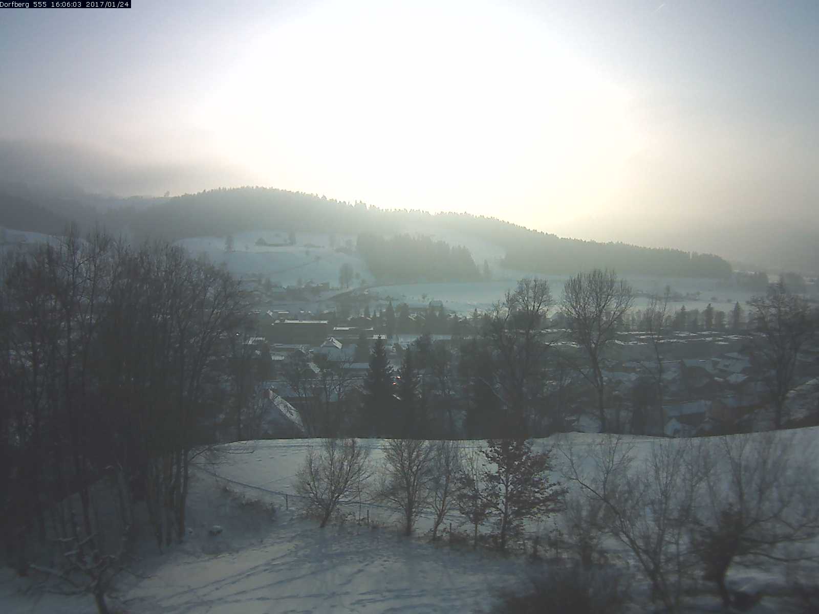 Webcam-Bild: Aussicht vom Dorfberg in Langnau 20170124-160601