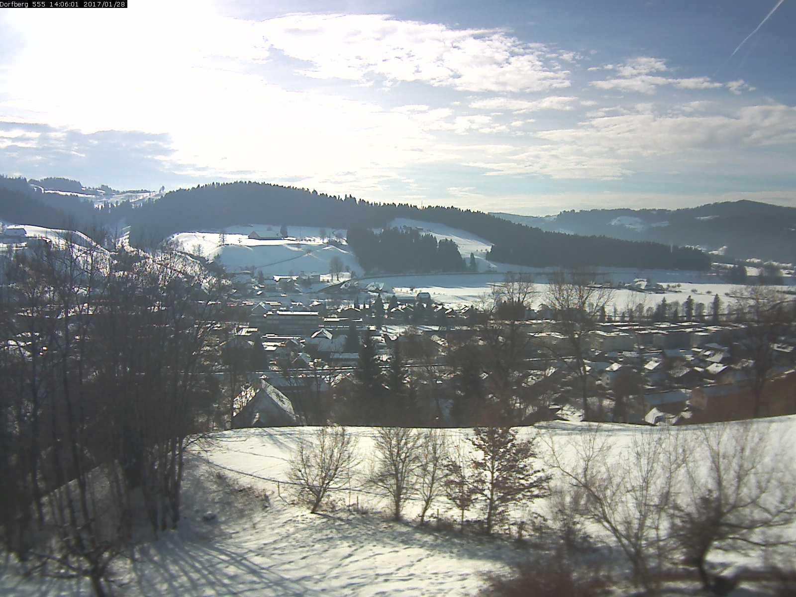 Webcam-Bild: Aussicht vom Dorfberg in Langnau 20170128-140601