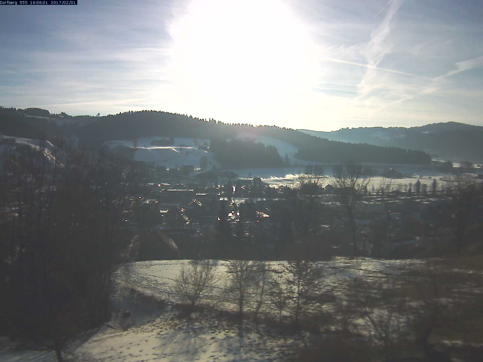 Webcam-Bild: Aussicht vom Dorfberg in Langnau 20170201-160601