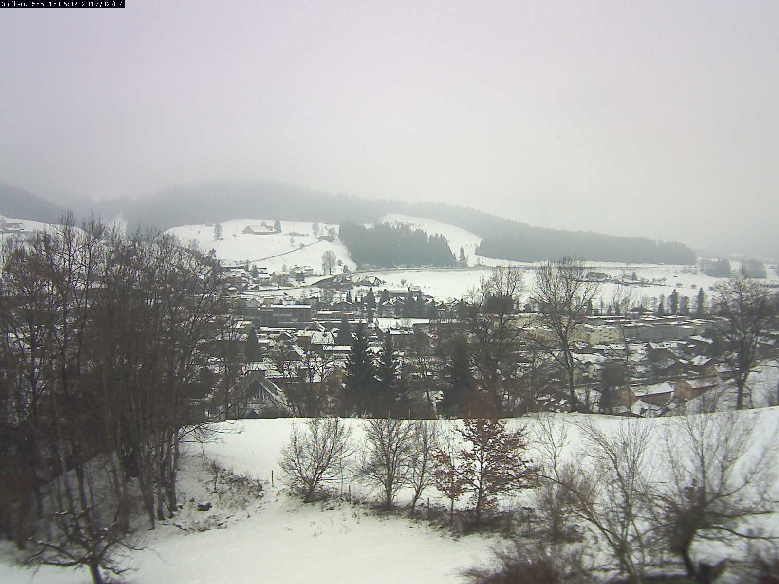 Webcam-Bild: Aussicht vom Dorfberg in Langnau 20170207-150601