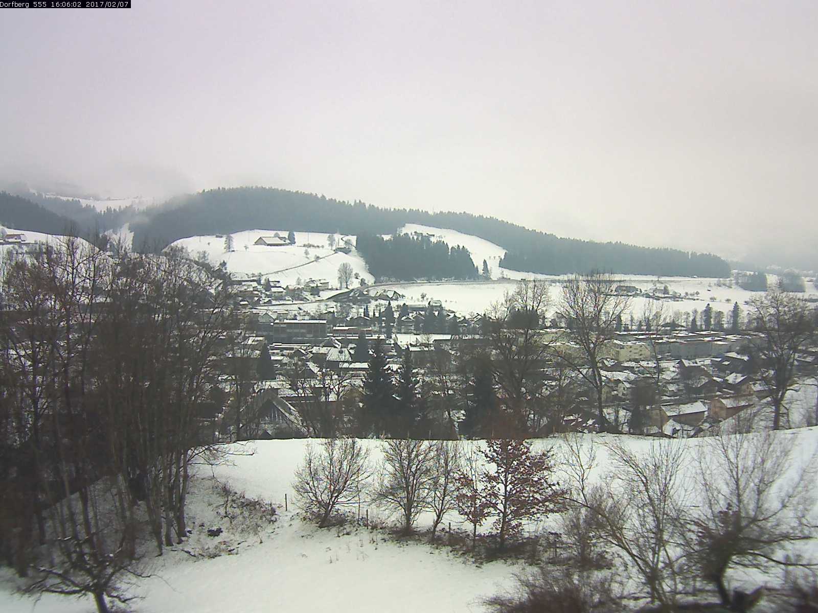 Webcam-Bild: Aussicht vom Dorfberg in Langnau 20170207-160601