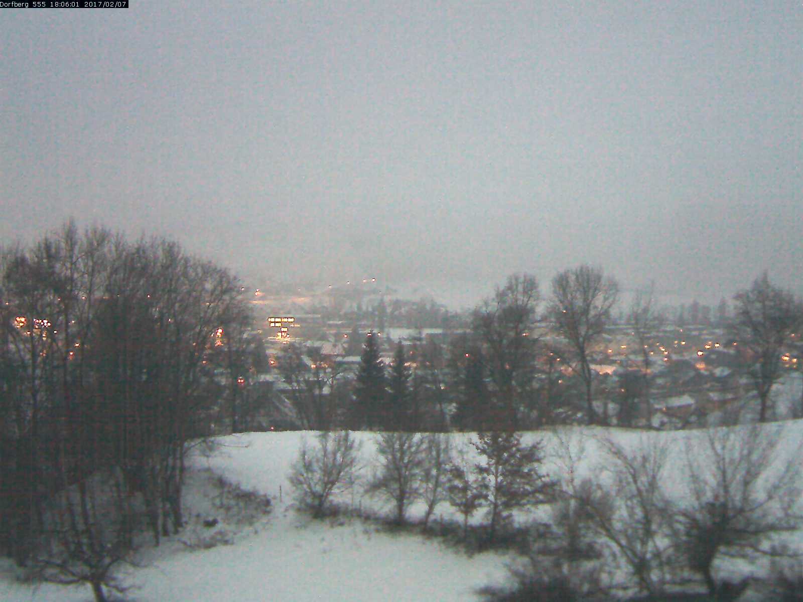 Webcam-Bild: Aussicht vom Dorfberg in Langnau 20170207-180601