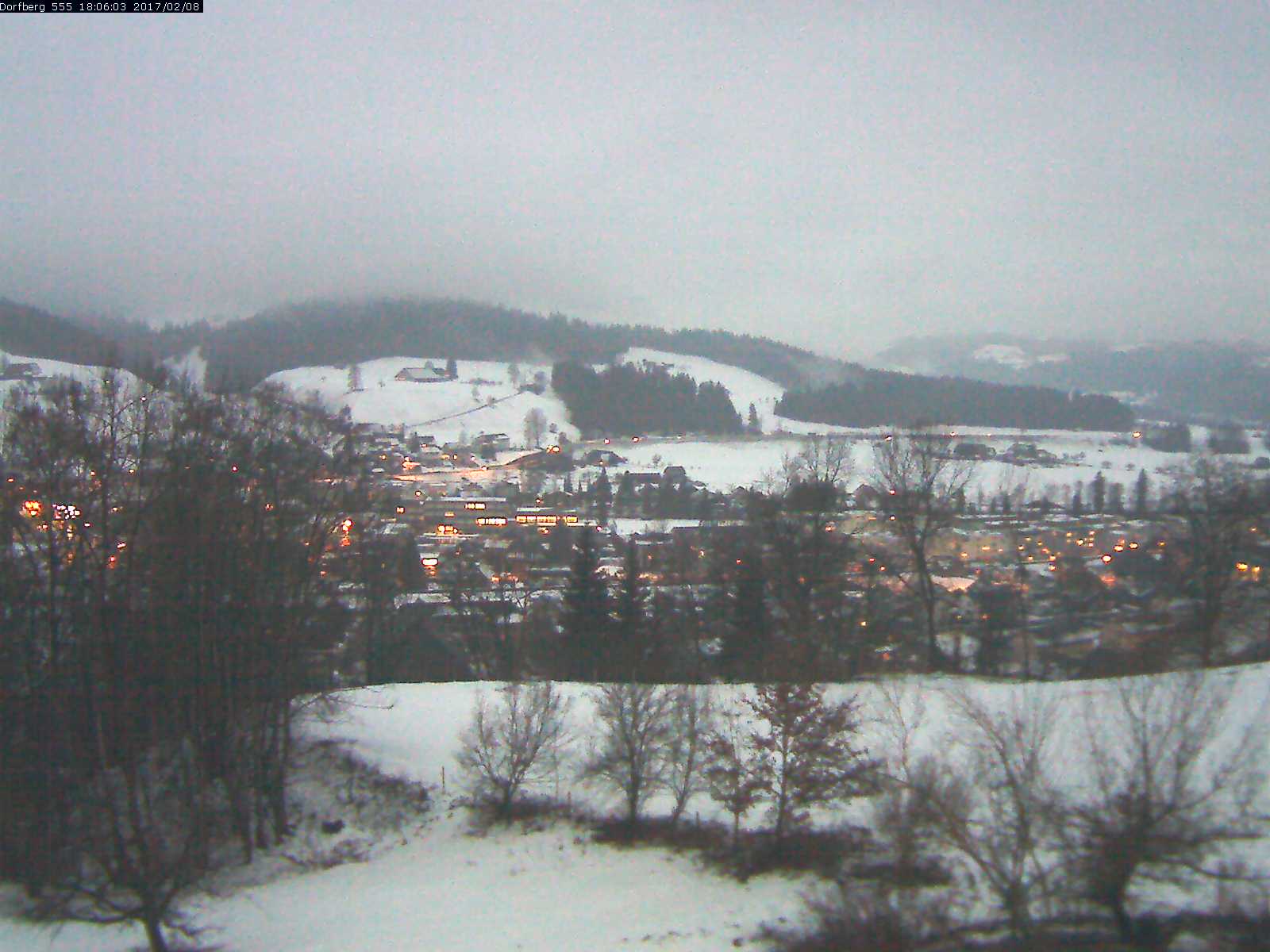 Webcam-Bild: Aussicht vom Dorfberg in Langnau 20170208-180601