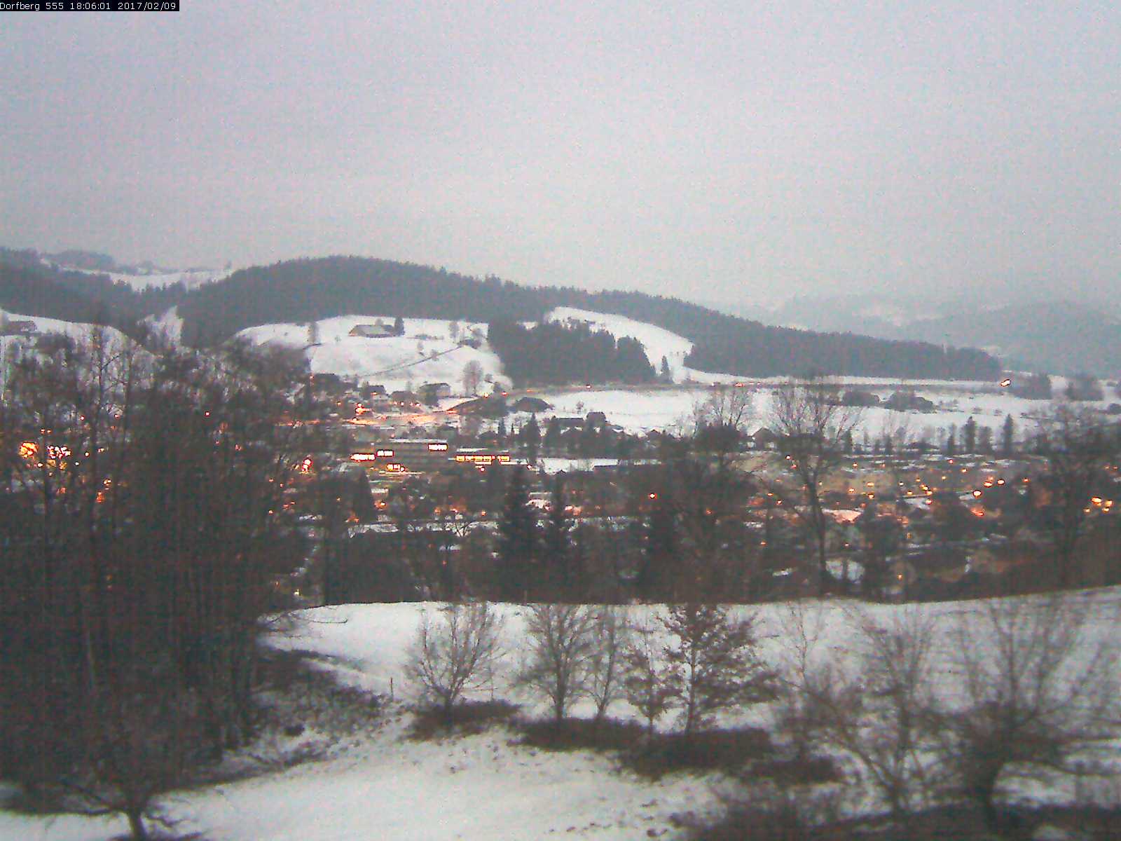 Webcam-Bild: Aussicht vom Dorfberg in Langnau 20170209-180601