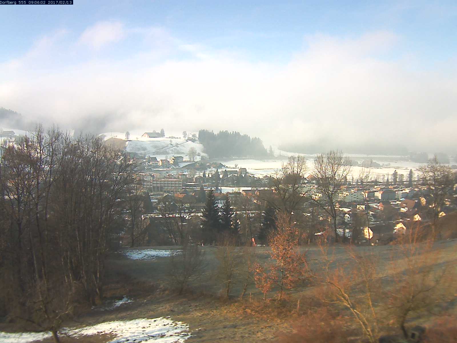 Webcam-Bild: Aussicht vom Dorfberg in Langnau 20170213-090601