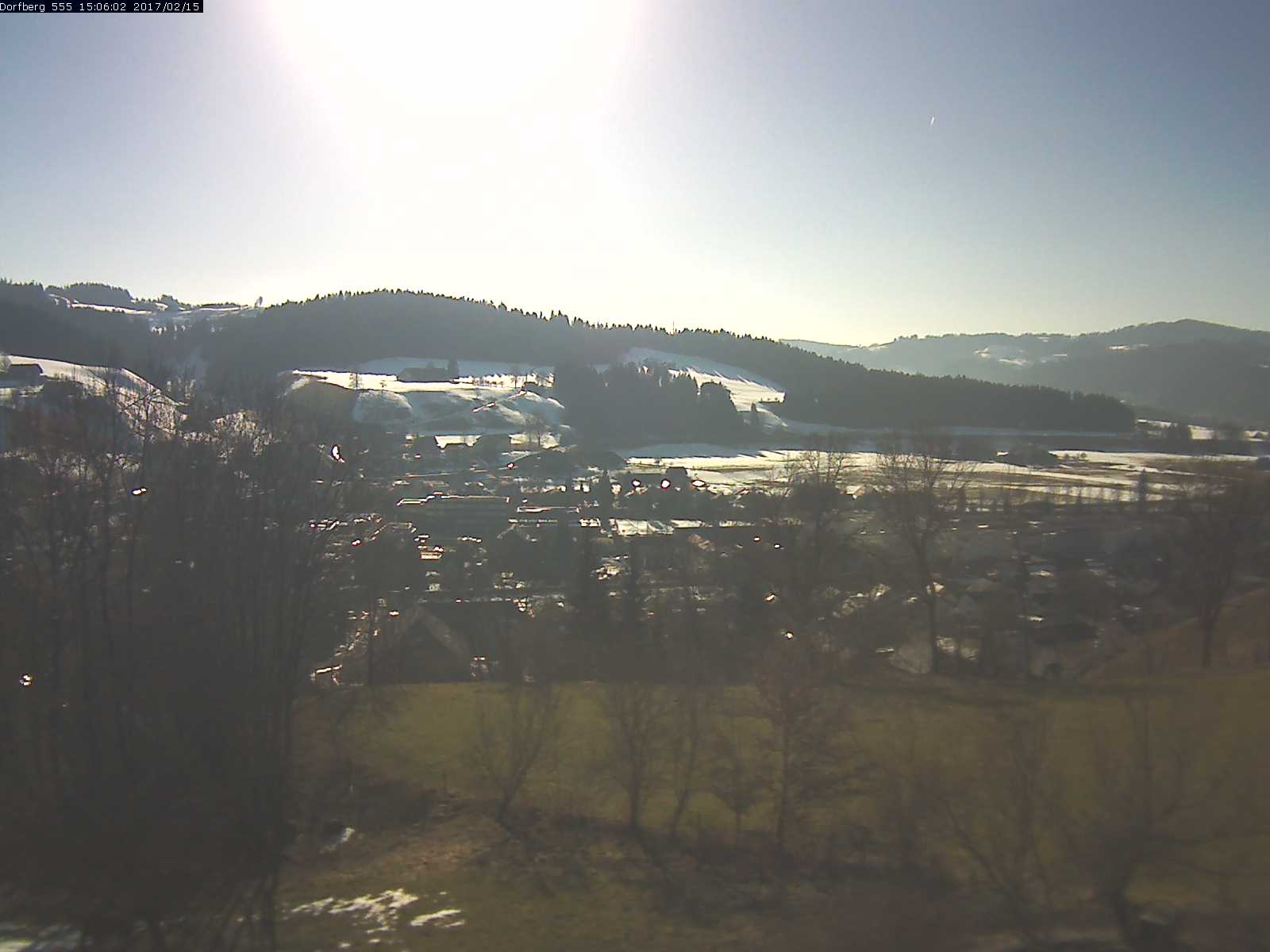 Webcam-Bild: Aussicht vom Dorfberg in Langnau 20170215-150602