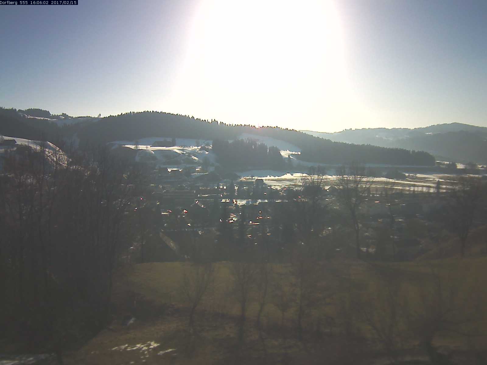 Webcam-Bild: Aussicht vom Dorfberg in Langnau 20170215-160601