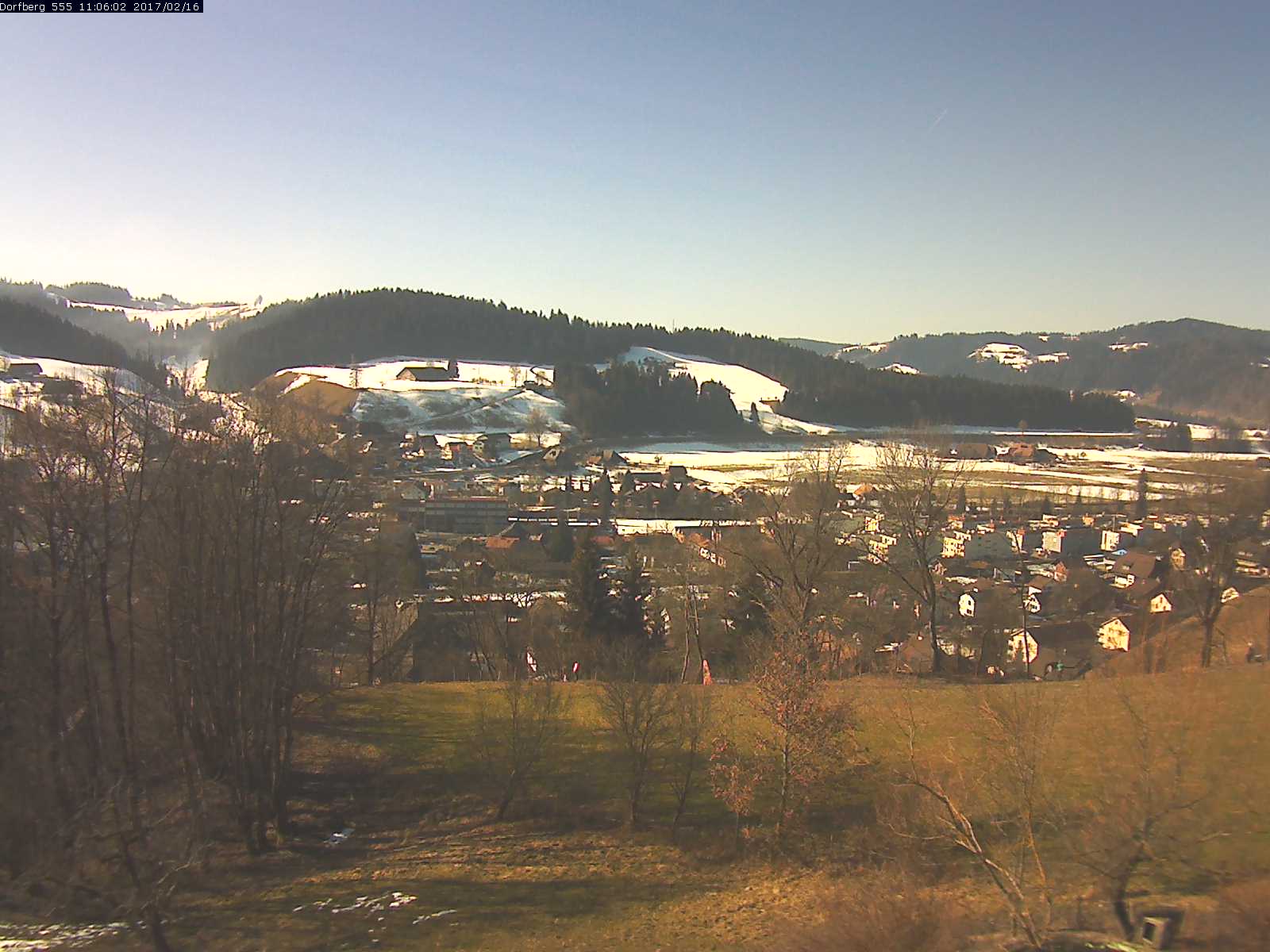 Webcam-Bild: Aussicht vom Dorfberg in Langnau 20170216-110601