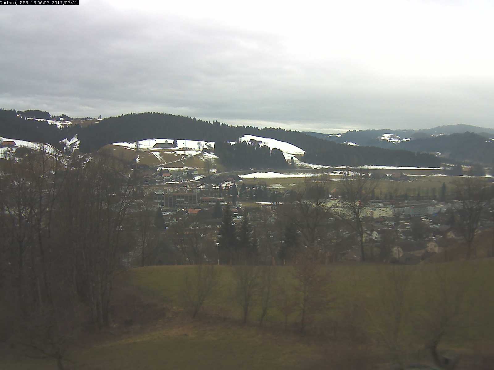 Webcam-Bild: Aussicht vom Dorfberg in Langnau 20170221-150601