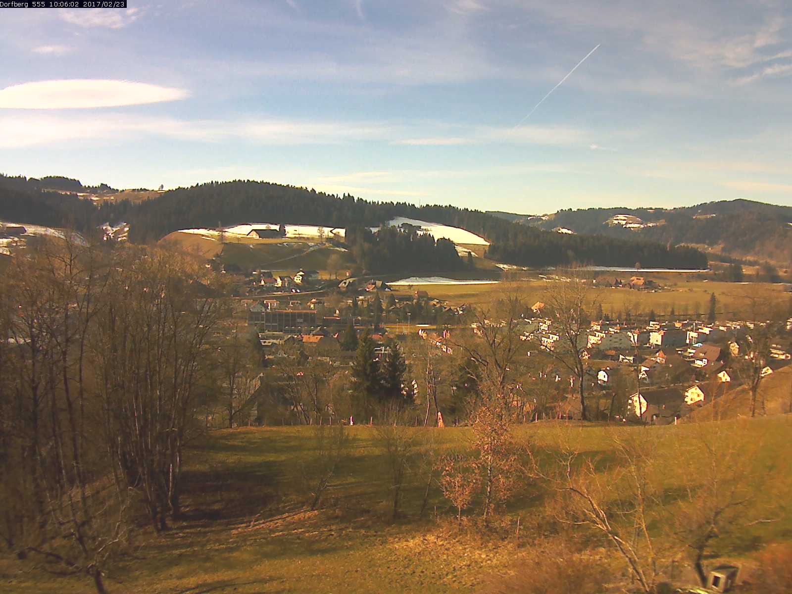 Webcam-Bild: Aussicht vom Dorfberg in Langnau 20170223-100601