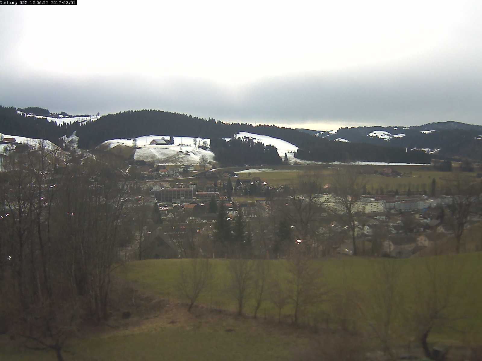 Webcam-Bild: Aussicht vom Dorfberg in Langnau 20170301-150601