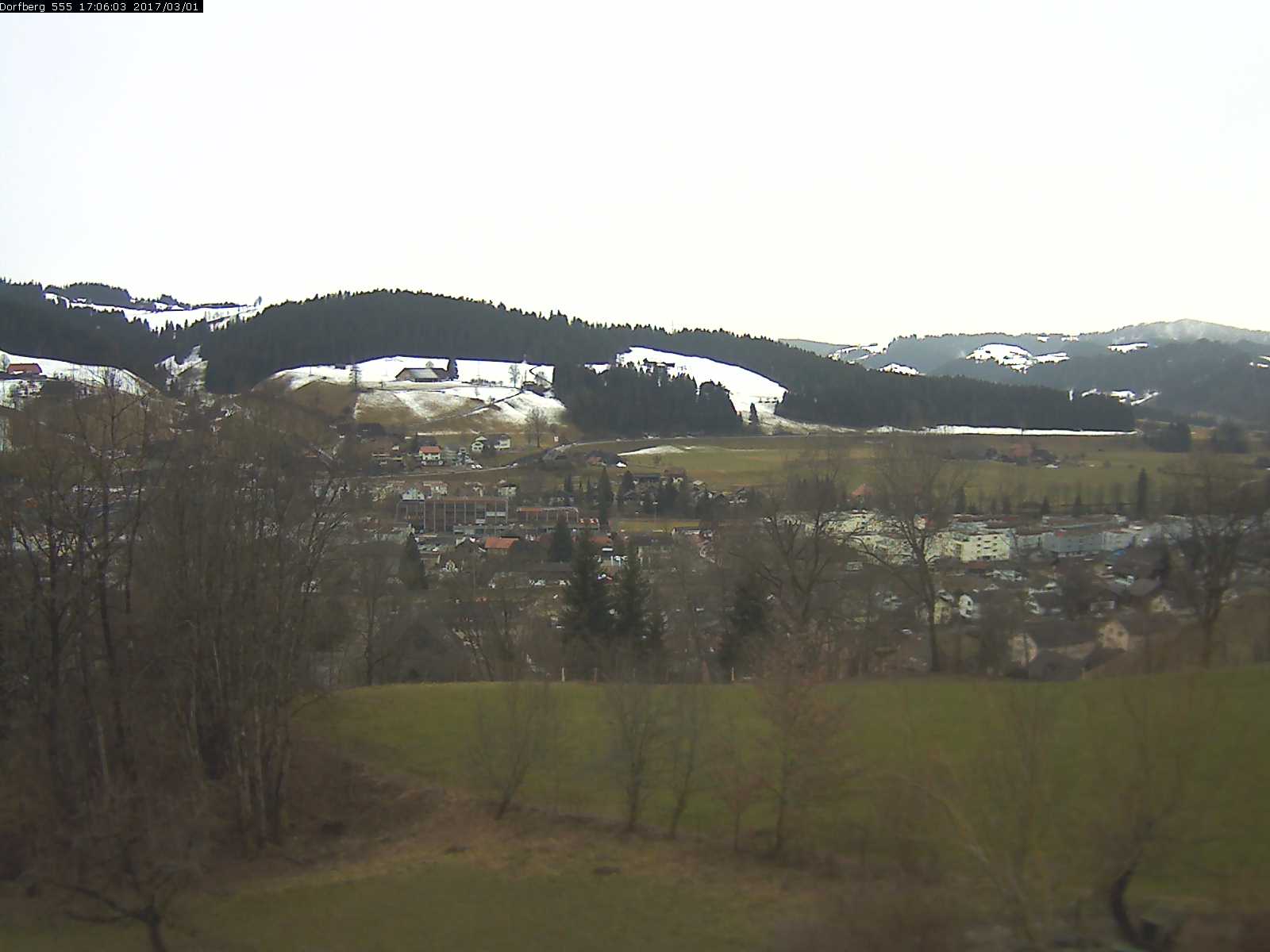 Webcam-Bild: Aussicht vom Dorfberg in Langnau 20170301-170601