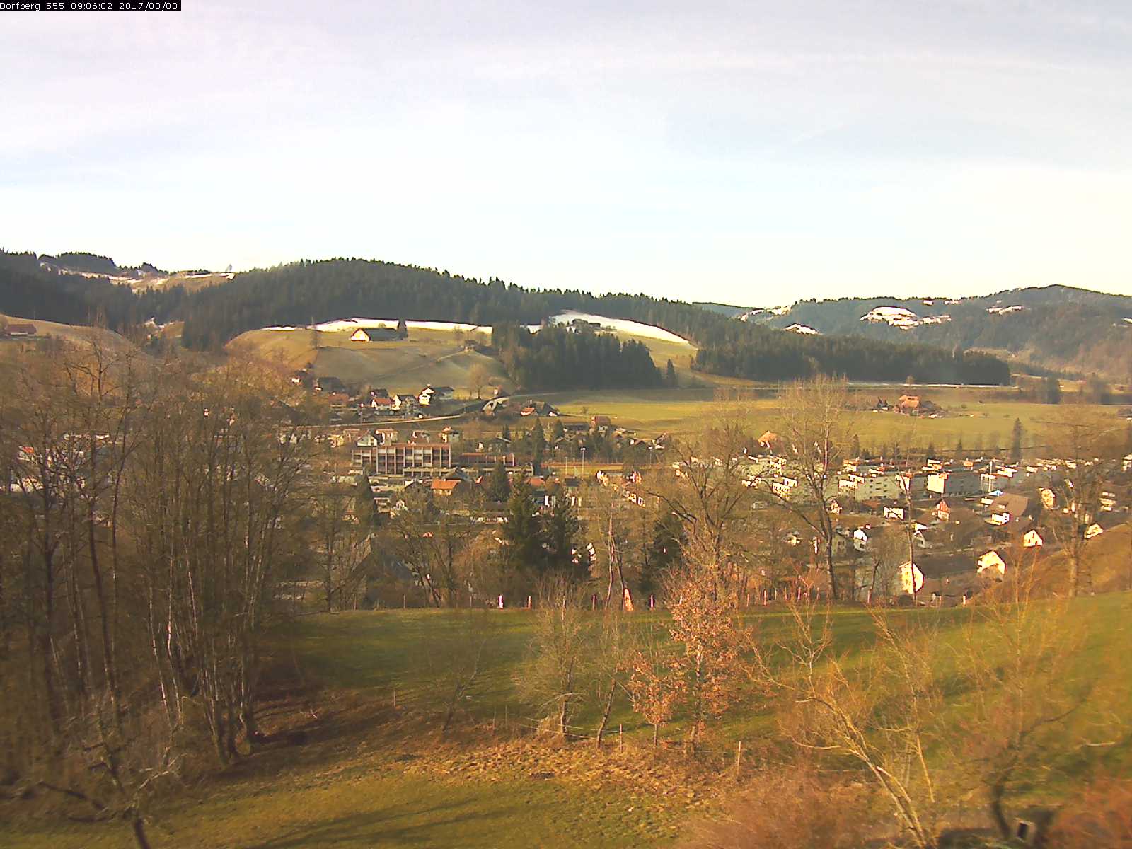Webcam-Bild: Aussicht vom Dorfberg in Langnau 20170303-090601