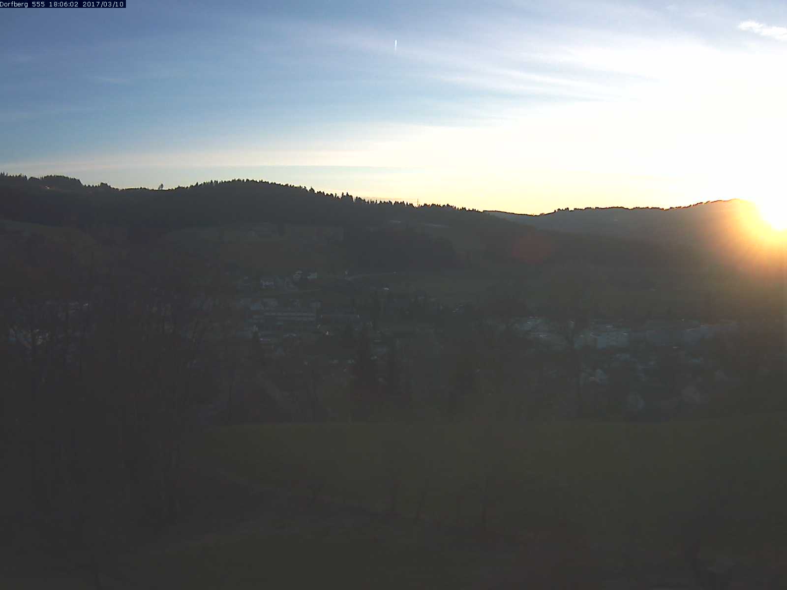 Webcam-Bild: Aussicht vom Dorfberg in Langnau 20170310-180601